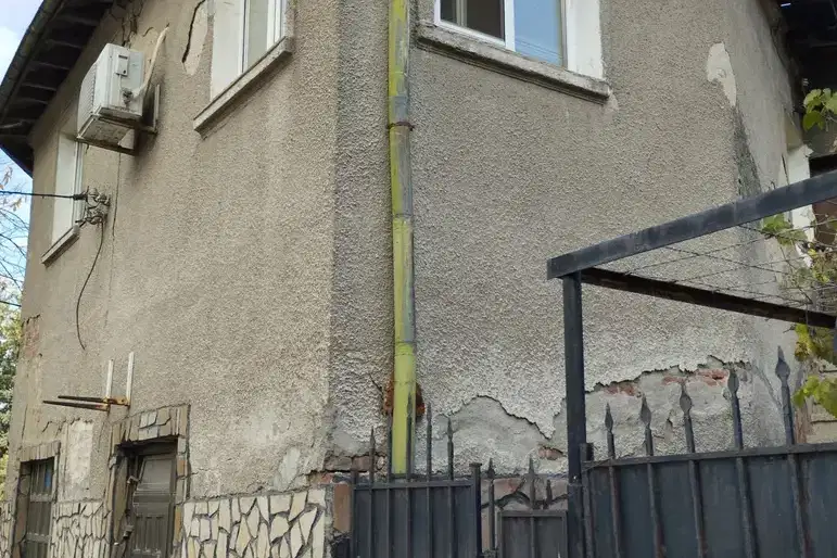 Plot in Pernik, Prigarov Raion