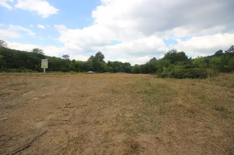 Plot in Gabrovo, Promishlena Zona