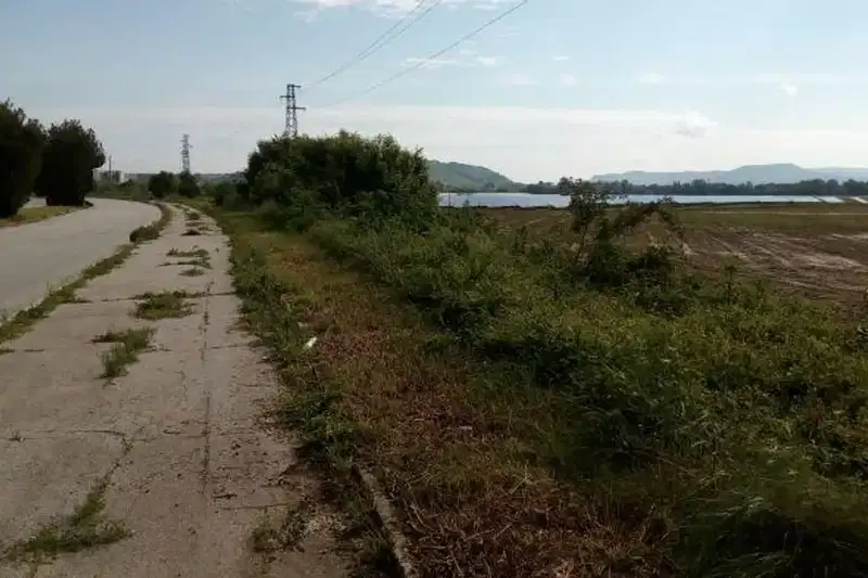 Plot in Lovech, Промишлена зона - Север