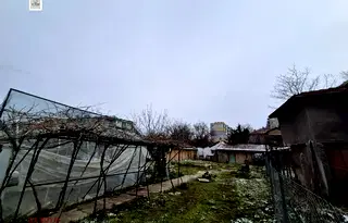 Парцел в Русе, Широк център