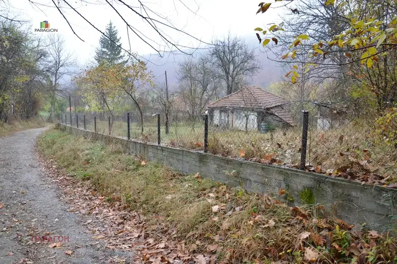 Парцел в Габрово, Славовци