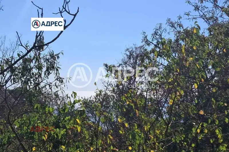Парцел във Варна, Свети Никола