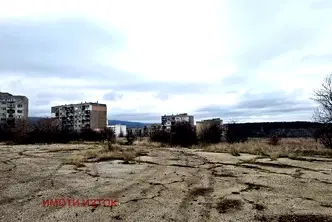 Парцел в Перник, Тева