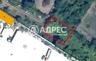 Парцел в Раз, Варош