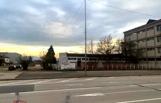 Парцел в София, Враждебна