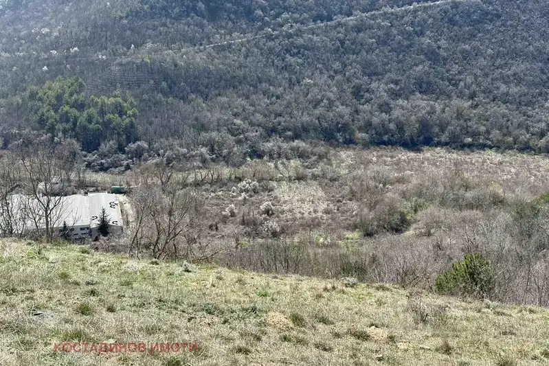 Парцел в Добрич, Каварна