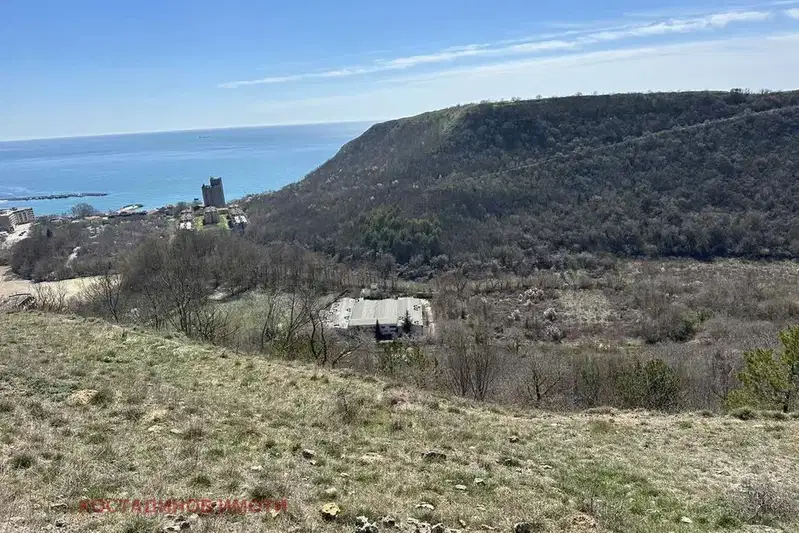 Парцел в Добрич, Каварна