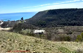 Парцел в Добрич, Каварна