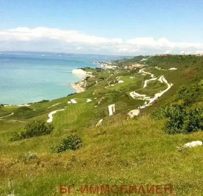Photo 2 — Plot in Oblast Dobrich, Bojurec