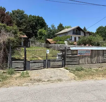 Photo 2 — Plot in Oblast Gabrovo, с. Райновци