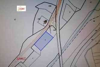 Парцел в Кърджали, Момчил