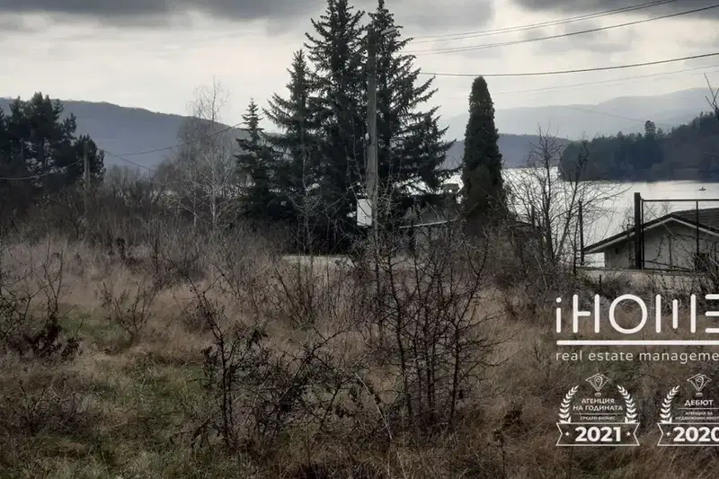 Plot in Oblast Pernik, Kovachevci