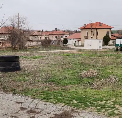 Photo 2 — Plot in Pleven, Kyshin
