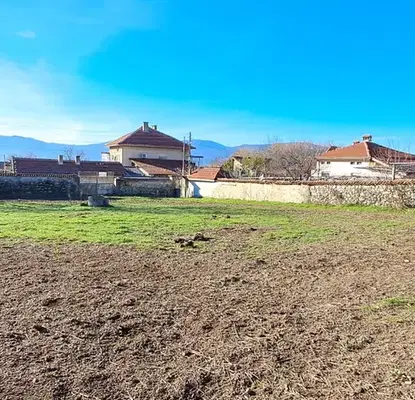 Снимка 4 — Парцел в Пловдив, Карлово