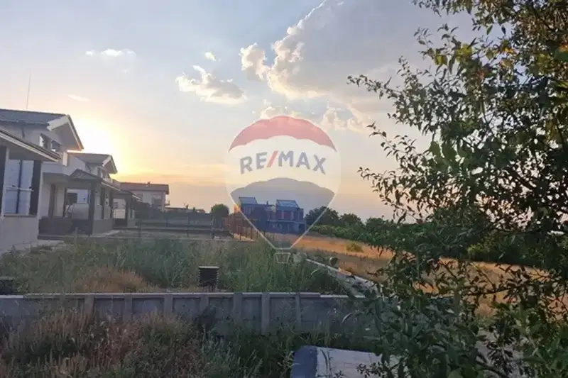 Парцел в Пловдив, с. Брестник