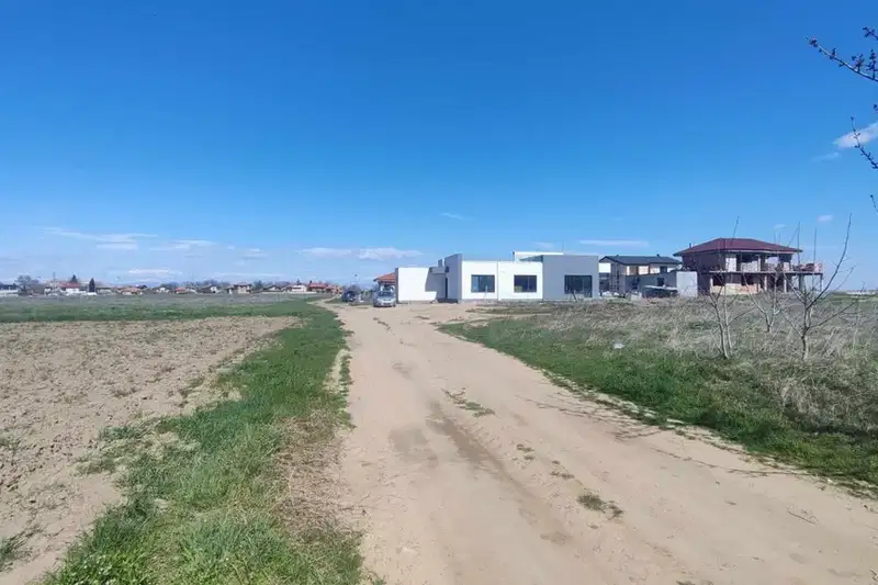 Парцел в Пловдив, с. Златитрап