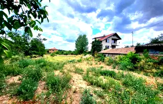 Парцел в Русе, Две могили