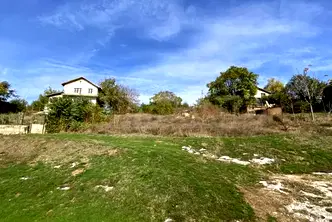Парцел в Русе, с. Красен