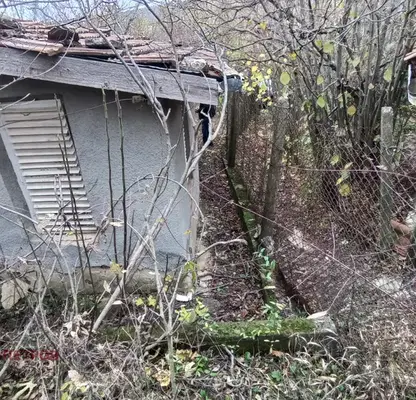 Photo 4 — Plot in Oblast Shumen, с. Желъд