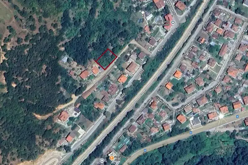 Plot in Sofia, Momin Prohod