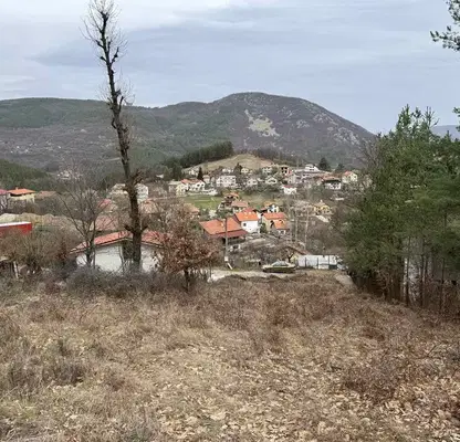 Снимка 4 — Парцел в София, Своге