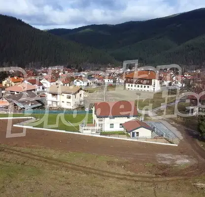 Photo 4 — Plot in област София, Govedarci