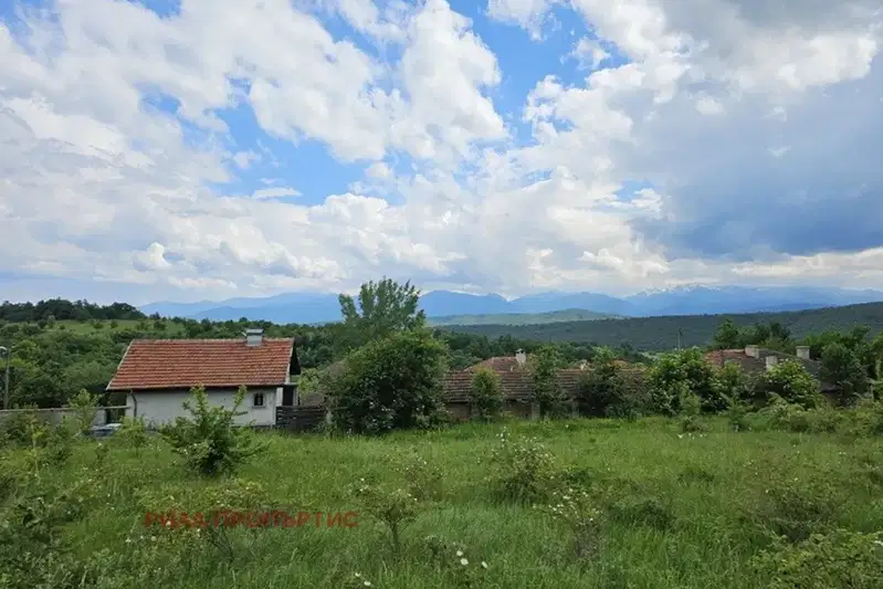 Plot in област София, Ochusha