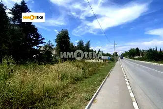 Парцел във Варна, Бяла