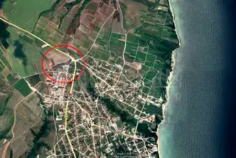 Парцел във Варна, Бяла
