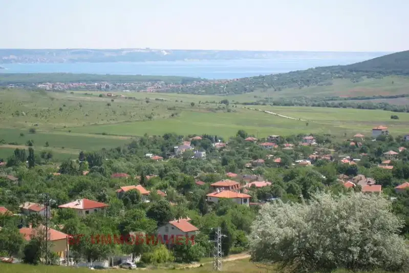 Парцел във Варна, с. Осеново