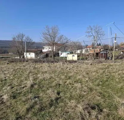 Photo 2 — Plot in Oblast Varna, Popovich