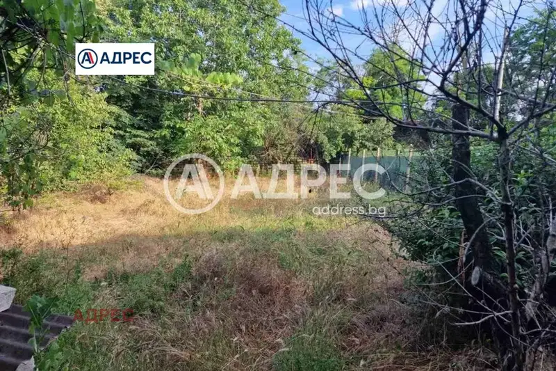 Парцел във Варна, с. Страшимирово