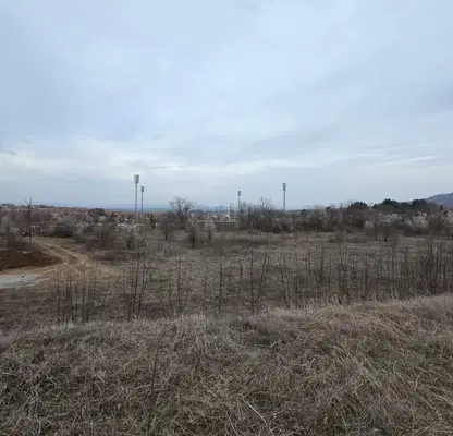 Снимка 4 — Парцел във Велико Търново, Горна Оряховица