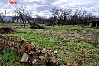 Парцел във Велико Търново, с. Чакали