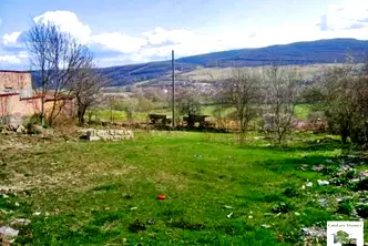 Парцел във Велико Търново, с. Леденик