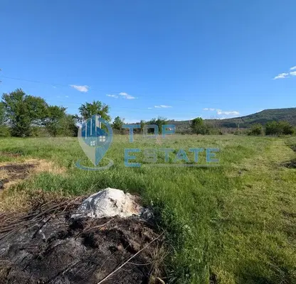 Photo 2 — Plot in Oblast Veliko Tyrnovo, Pyrvomaici