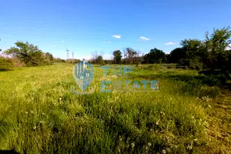 Парцел във Велико Търново, с. Първомайци