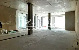 Промишлена сграда във Варна, Бриз