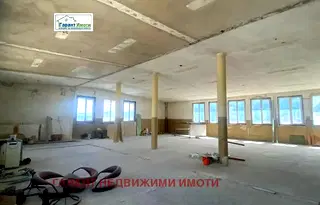 Промишлена сграда в Габрово, Център