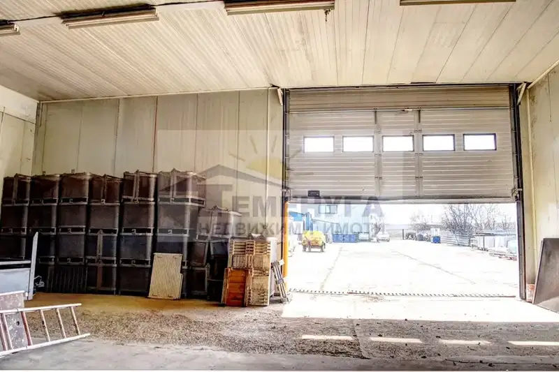 Industrial Building in Pleven, Industrialna Zona