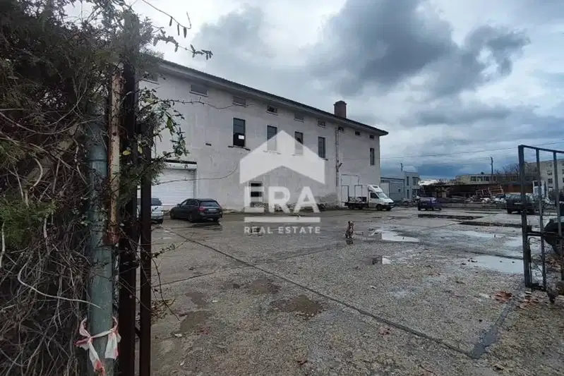 Industrial Building in Yambol, Kargon