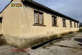 Промишлена сграда в Монтана, Кошарник