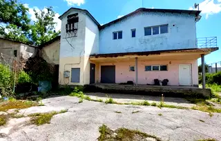Промишлена сграда в Габрово, Промишлена зона