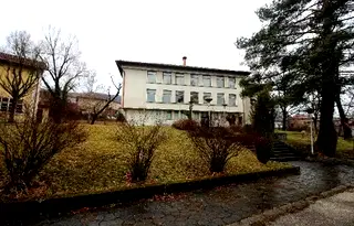 Промишлена сграда в Габрово, Промишлена зона