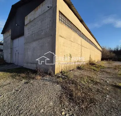 Photo 2 — Industrial Building in Tyrgovishte, Promishlena Zona