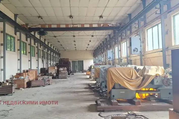 Промишлена сграда в Габрово, Промишлена зона