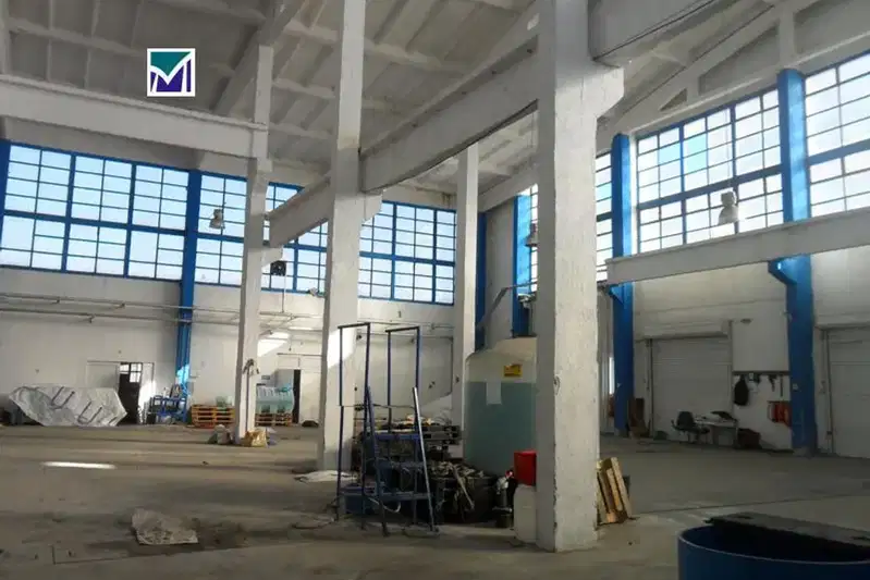 Industrial Building in Vraca, Promishlena Zona - Iztok