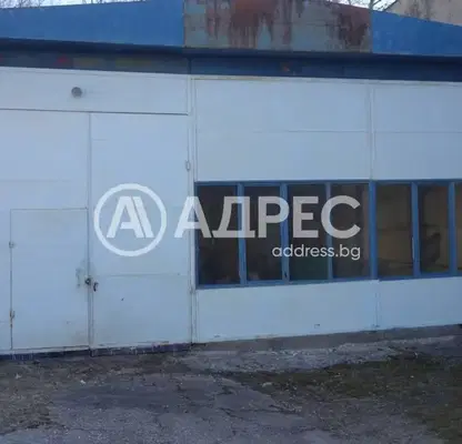 Снимка 2 — Промишлена сграда в Раз, Промишлена зона - Запад