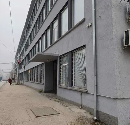 Снимка 4 — Промишлена сграда в Плевен, Широк център