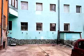 Промишлена сграда в Русе, Широк център
